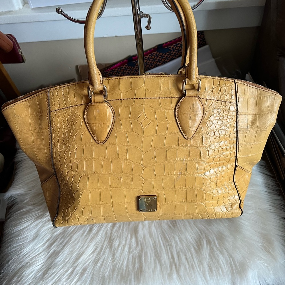 MCM Shoulder/Handbag - Picture 4 of 17